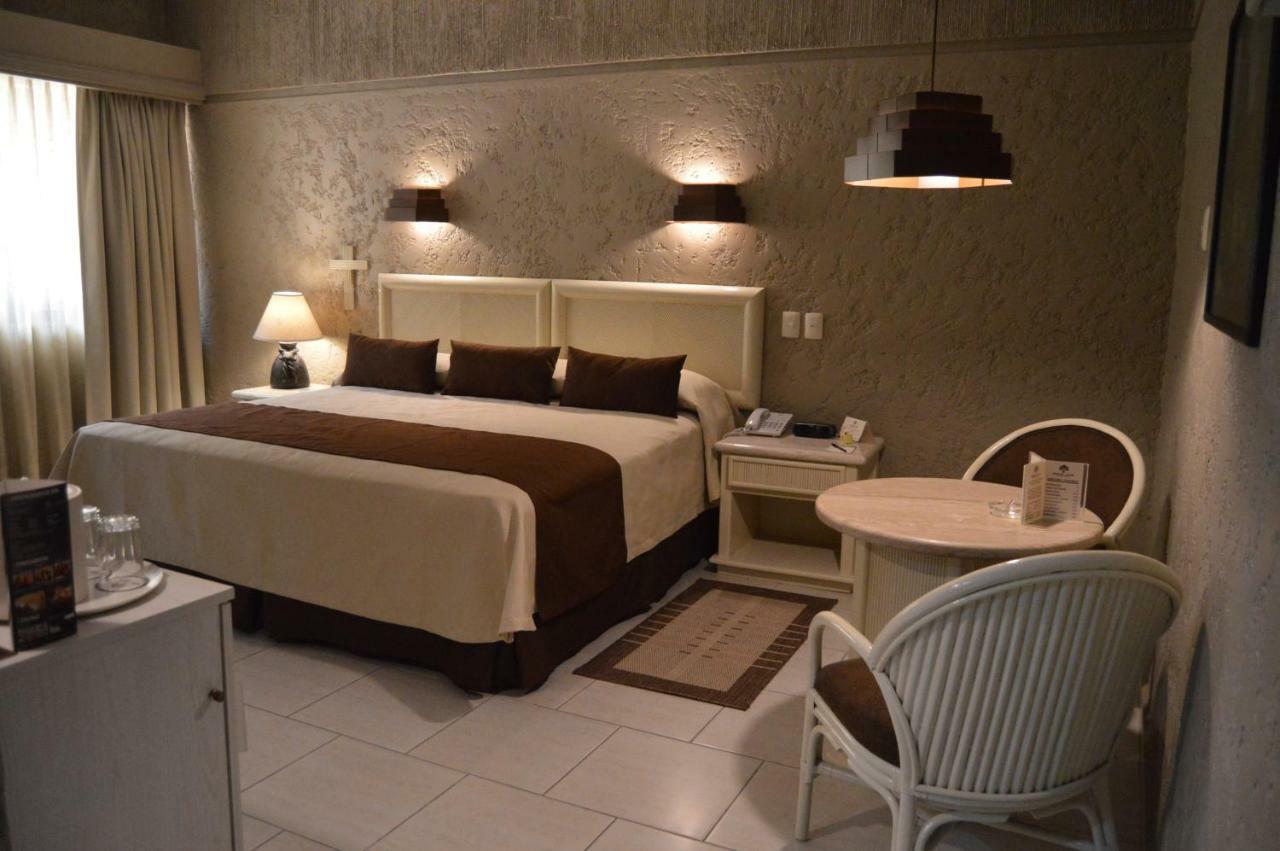 Hotel Layfer Del Centro, Cordoba, Ver Luaran gambar